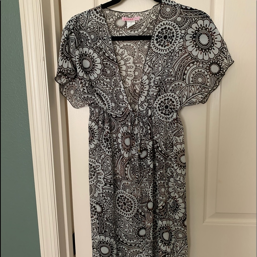 Swimsuit coverup-Medium-Great Pre-owned-Cute